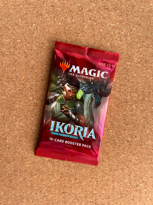 Magic The Gathering Ikoria Lair of Behemoths - Booster Pack