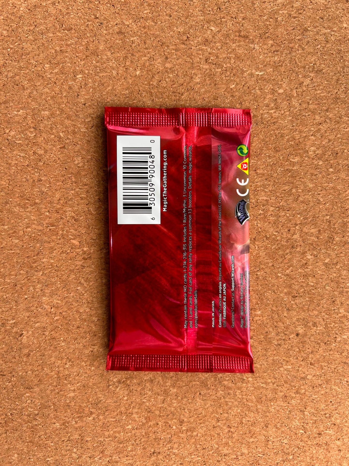 Magic The Gathering Ikoria Lair of Behemoths - Booster Pack