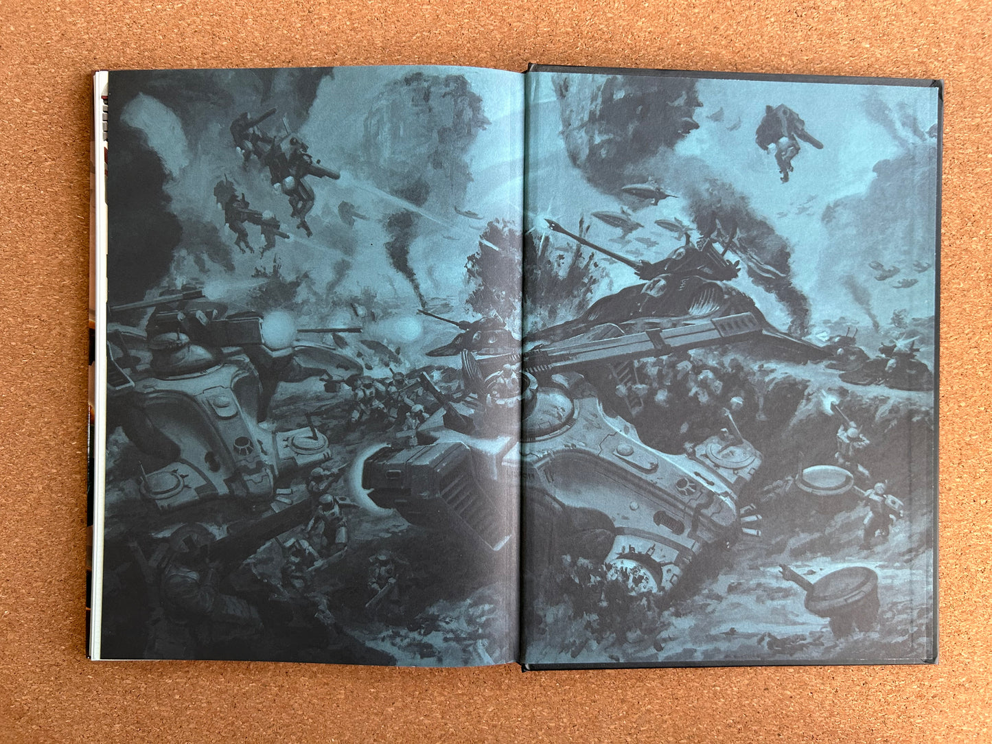 Warhammer 40K 6th Edition - Tau Empire Codex - Games Workshop Hardcover (2012)