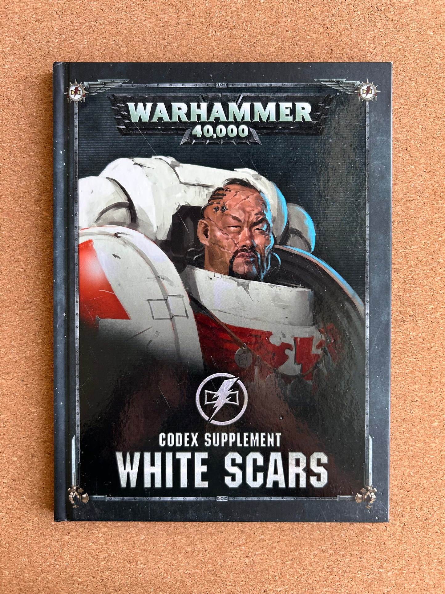 Warhammer 40K 8th Edition - White Scars Codex Supplement - Games Workshop Hardcover (2019)