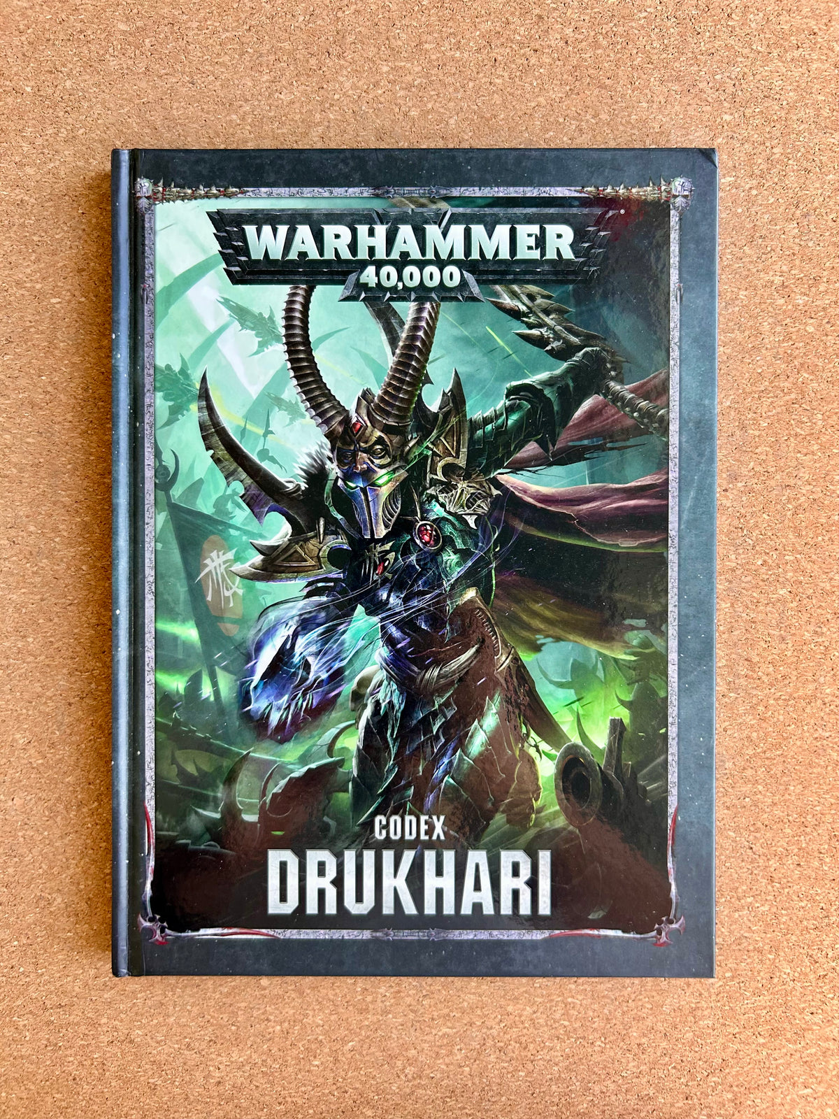 Warhammer 40K 8th Edition - Drukhari Codex - Games Workshop Hardcover (2018)