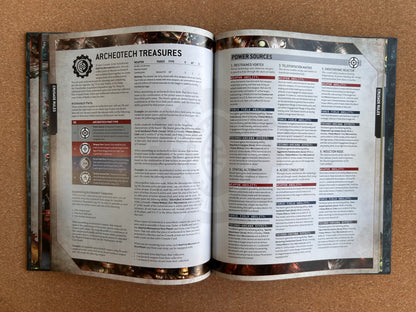 Warhammer 40K 9th Edition - Adeptus Mechanicus Codex - Hardcover (2021)