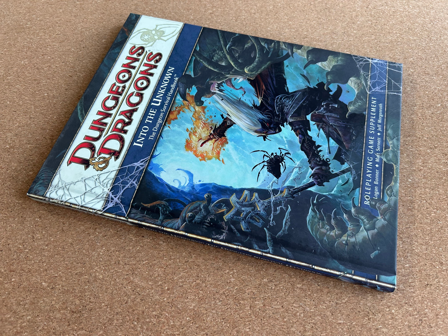 Dungeons & Dragons 4th Edition - Into The Unknown Dungeon Survival Handbook - WOTC Hardcover (2012)