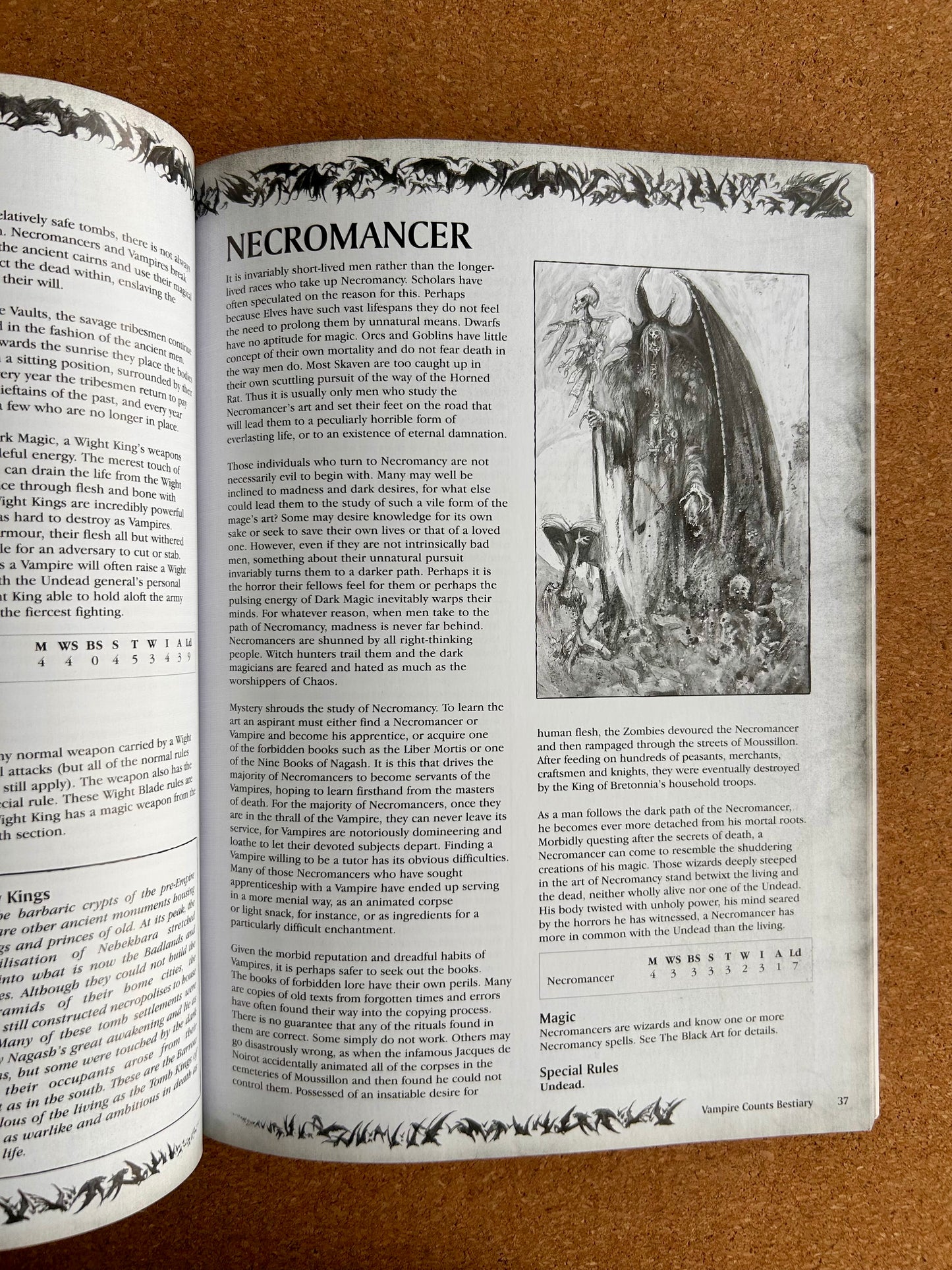 Warhammer Fantasy Armies Codex - Vampire Counts - Games Workshop Paperback (2008)