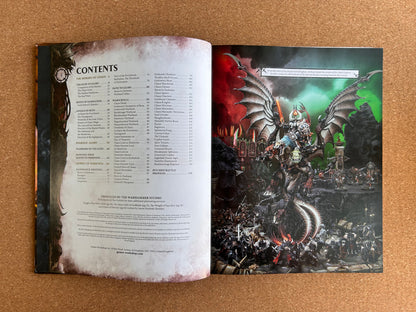 Warhammer Age of Sigmar 2nd Edition - Chaos Battletome Slaves to Darkness - Hardcover (2019)