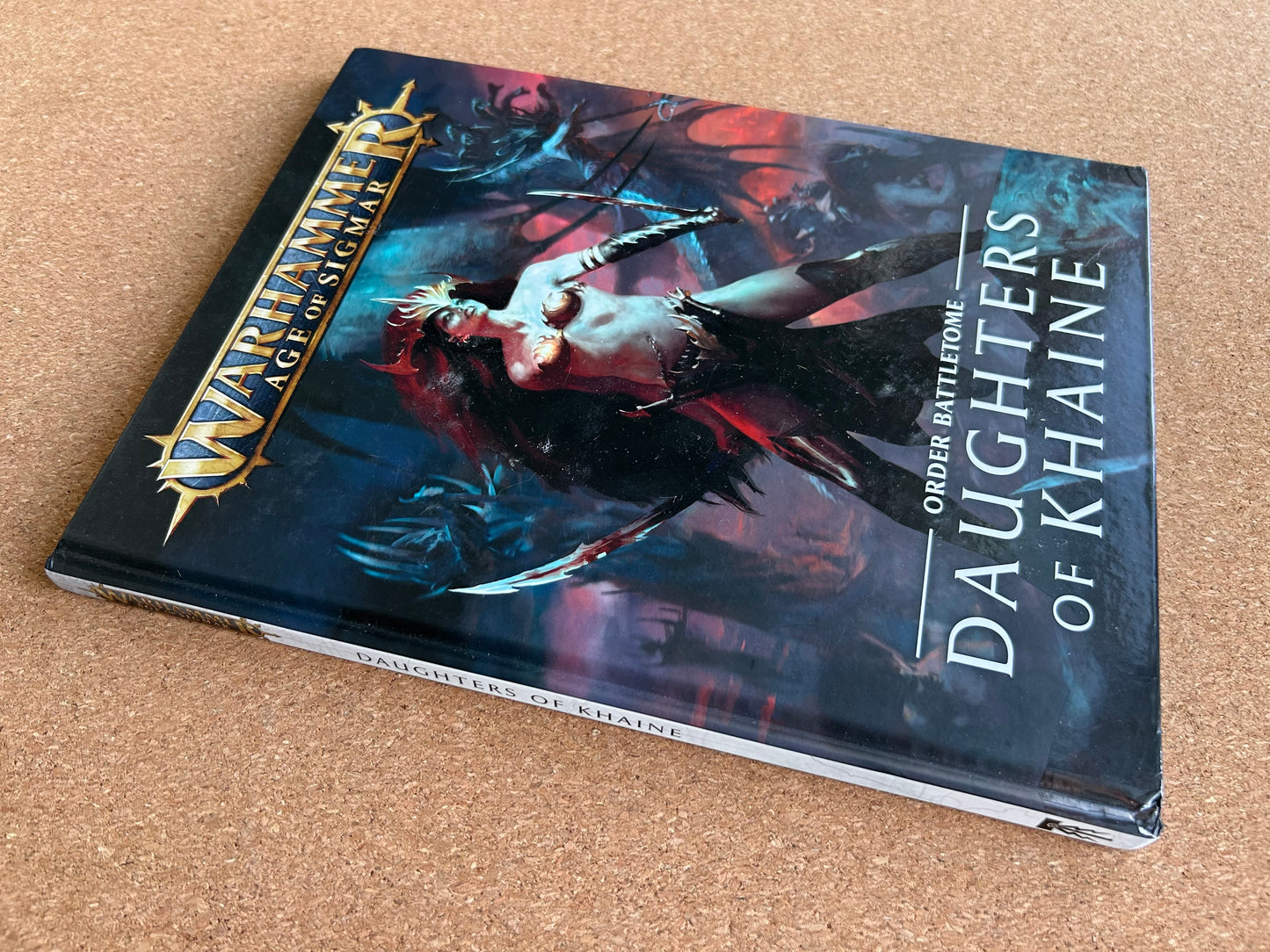 Warhammer Age of Sigmar 2nd Edition - Order Battletome Daughters of Khaine - Hardcover (2018)