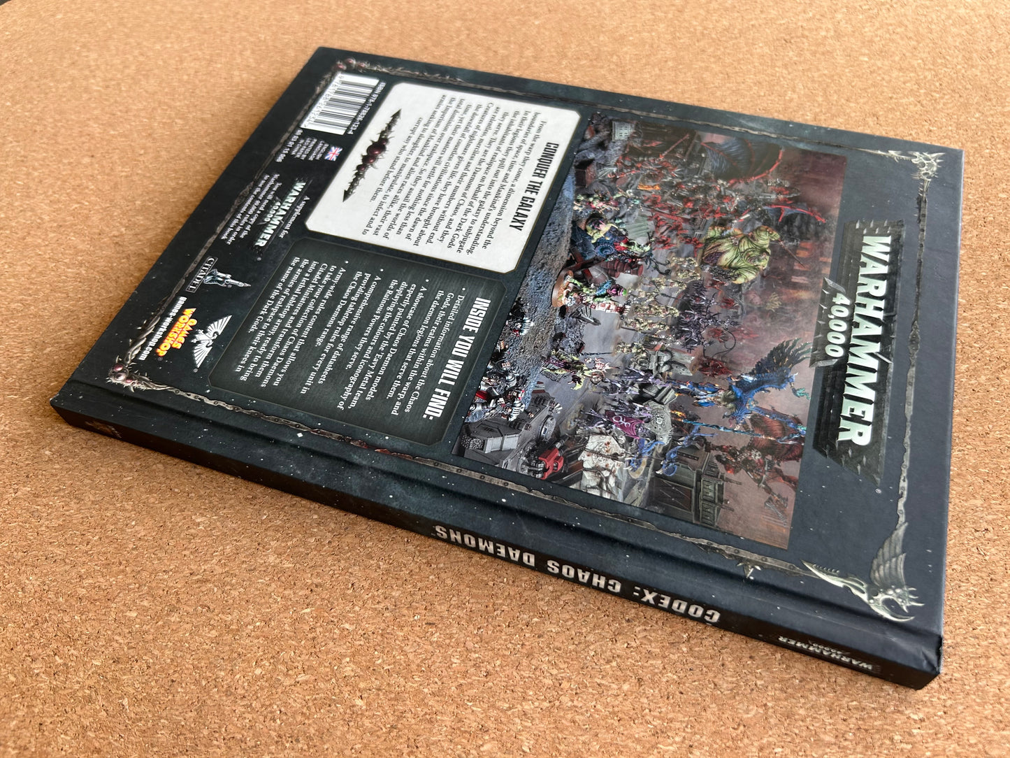 Warhammer 40K 8th Edition - Chaos Daemons Codex - Games Workshop Hardcover (2018)