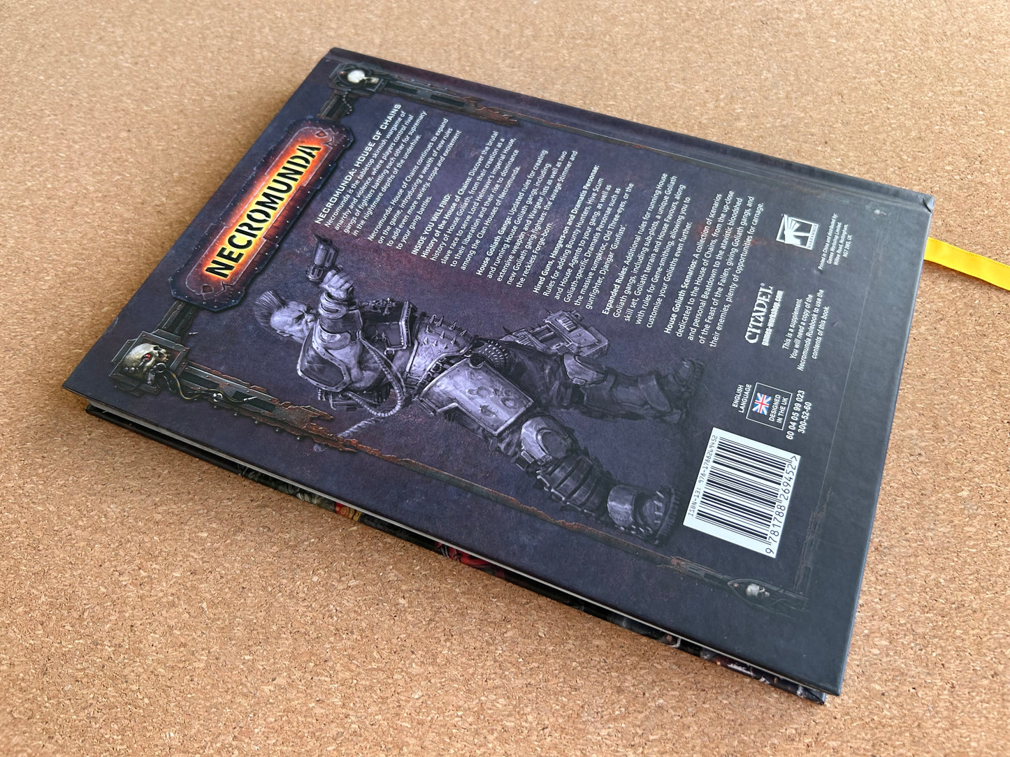 Warhammer 40K - Necromunda House of Chains - Games Workshop Hardcover (2020)