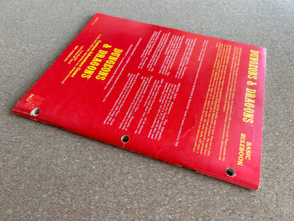 Dungeons & Dragons Basic Rules - Fantasy Adventure Game Basic Rulebook - TSR2014 - Paperback (1981)