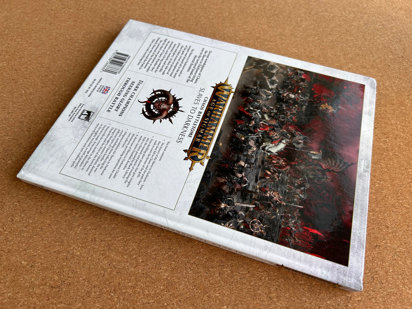 Warhammer Age of Sigmar 2nd Edition - Chaos Battletome Slaves to Darkness - Hardcover (2019)