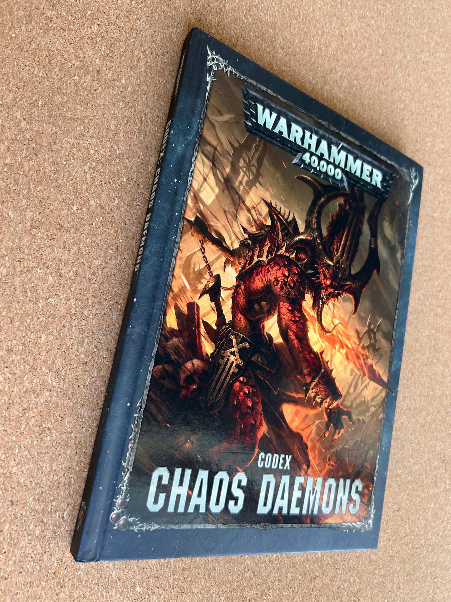 Warhammer 40K 8th Edition - Chaos Daemons Codex - Games Workshop Hardcover (2018)