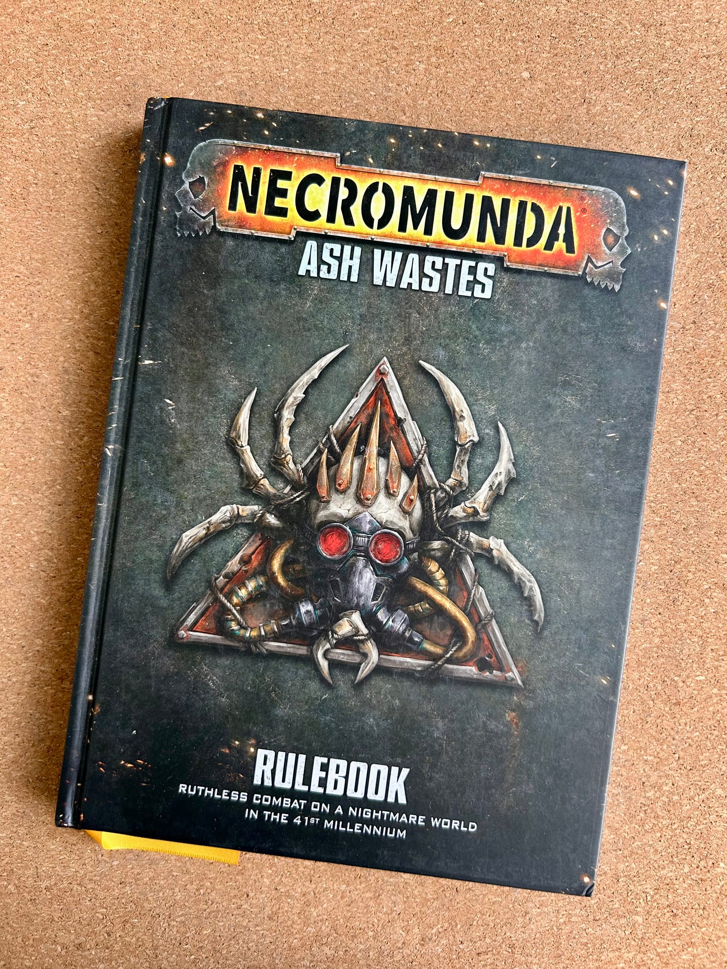 Warhammer 40K - Necromunda Ash Wastes Rulebook - Games Workshop Hardcover (2022)