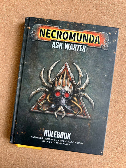 Warhammer 40K - Necromunda Ash Wastes Rulebook - Games Workshop Hardcover (2022)