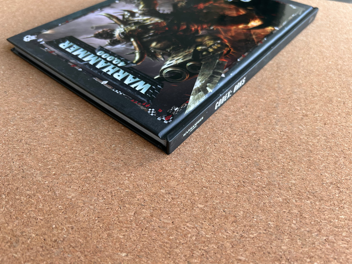 Warhammer 40K 8th Edition - Orks Codex - Games Workshop Hardcover (2018)