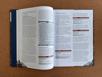 Dungeons & Dragons 4th Edition - Into The Unknown Dungeon Survival Handbook - WOTC Hardcover (2012)