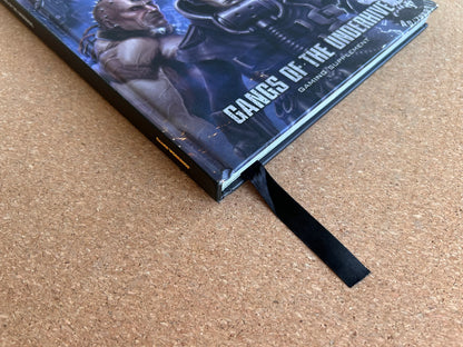Warhammer 40K - Necromunda Gangs of the Underhive - Games Workshop Hardcover (2018)