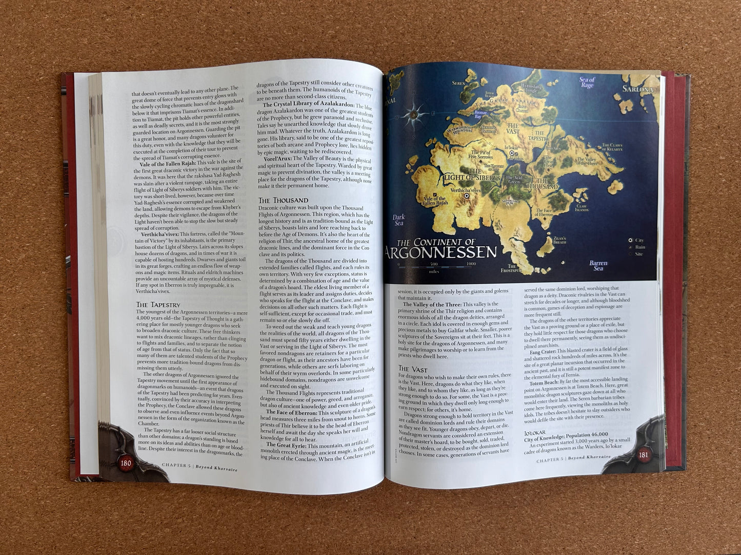 Dungeons & Dragons 4th Edition - Eberron Campaign Guide - WOTC Hardcover (2009)