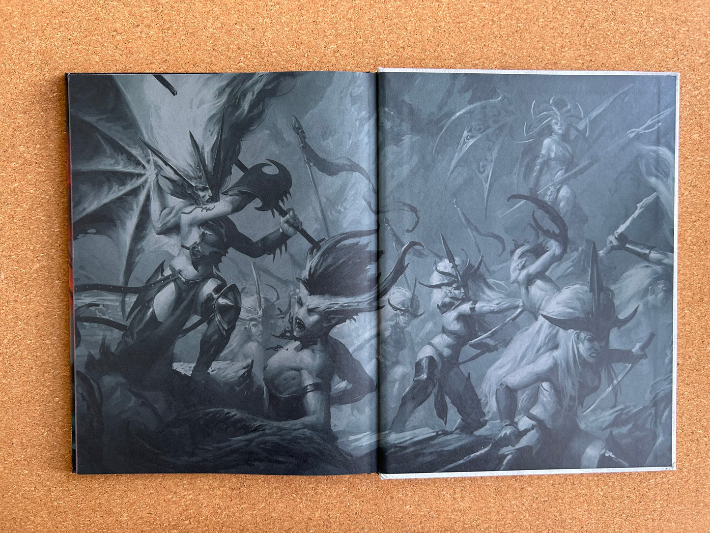 Warhammer Age of Sigmar 2nd Edition - Order Battletome Daughters of Khaine - Hardcover (2018)