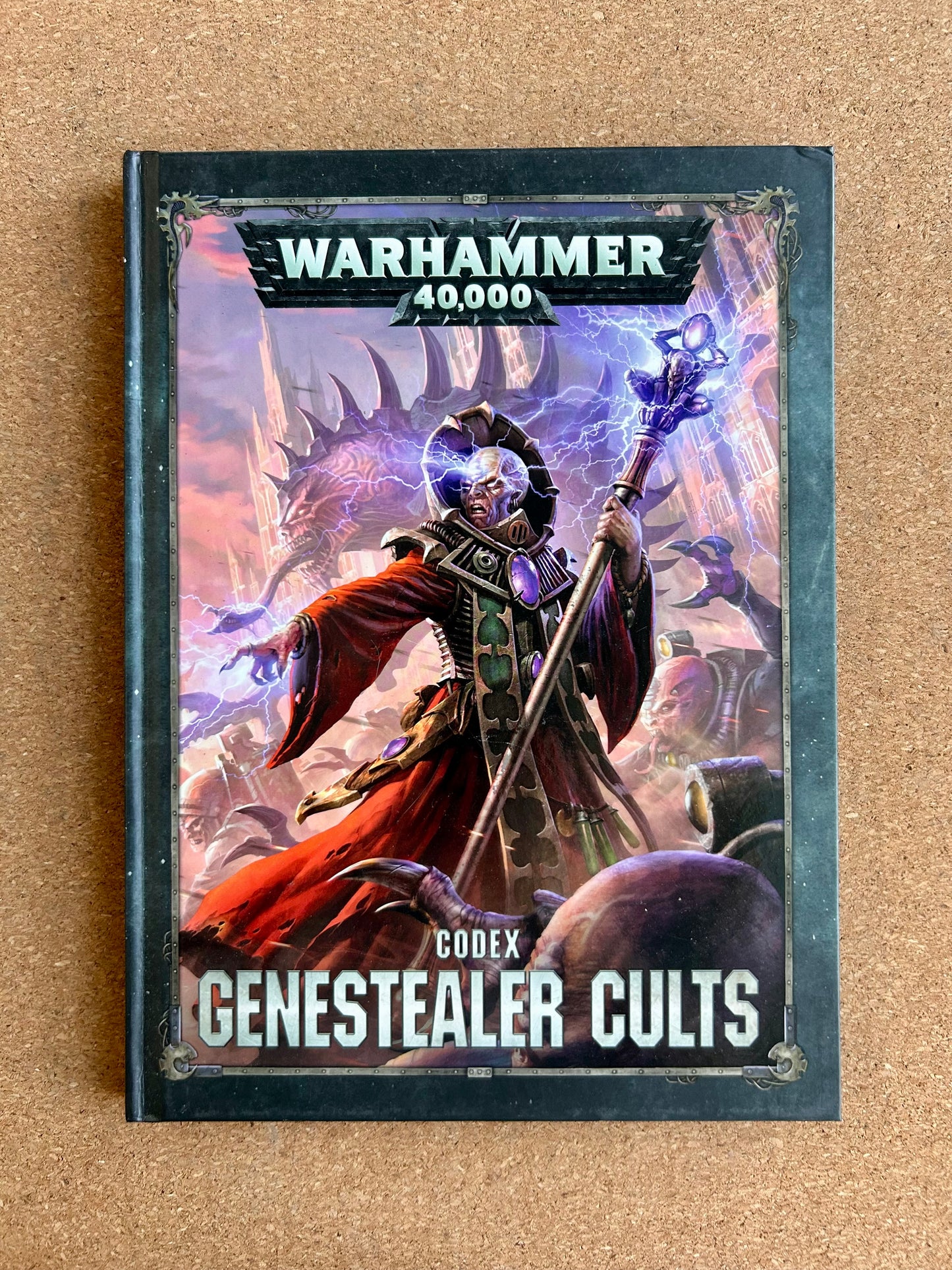 Warhammer 40K 8th Edition - Genestealer Cults Codex - Games Workshop Hardcover (2019)
