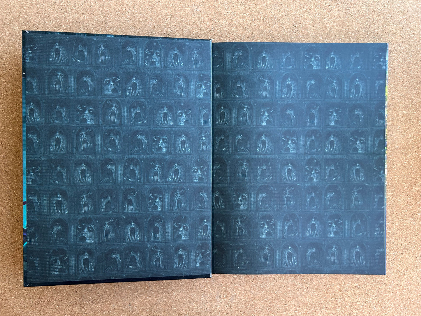 Warhammer 40K 9th Edition - Tyranids Codex - Hardcover (2023)