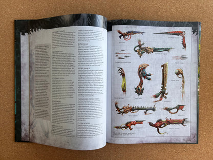 Warhammer 40K 9th Edition - Tyranids Codex - Hardcover (2023)