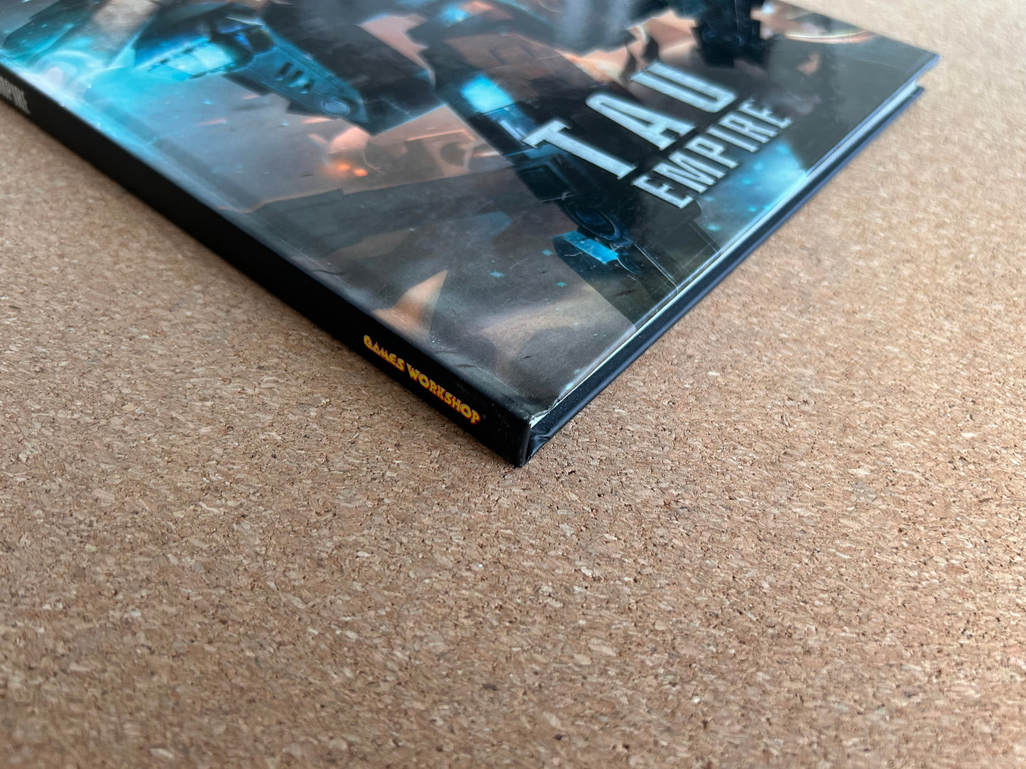 Warhammer 40K 6th Edition - Tau Empire Codex - Games Workshop Hardcover (2012)