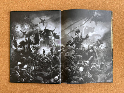 Warhammer 40K 8th Edition - Orks Codex - Games Workshop Hardcover (2018)