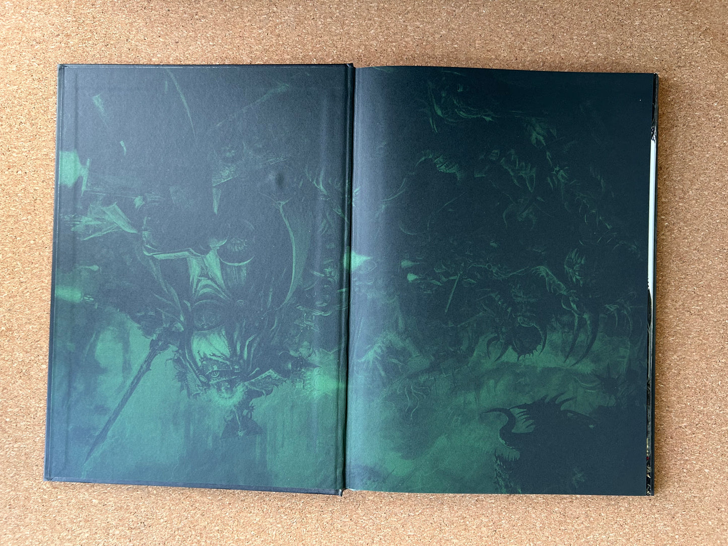Warhammer 40K 6th Edition - Dark Angels Codex - Games Workshop Paperback (2012)