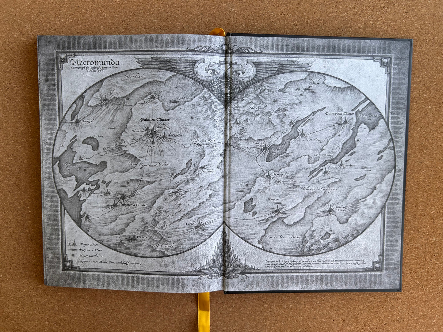 Warhammer 40K - Necromunda House of Iron - Games Workshop Hardcover (2020)