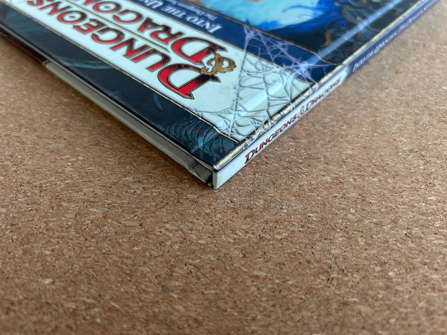 Dungeons & Dragons 4th Edition - Into The Unknown Dungeon Survival Handbook - WOTC Hardcover (2012)