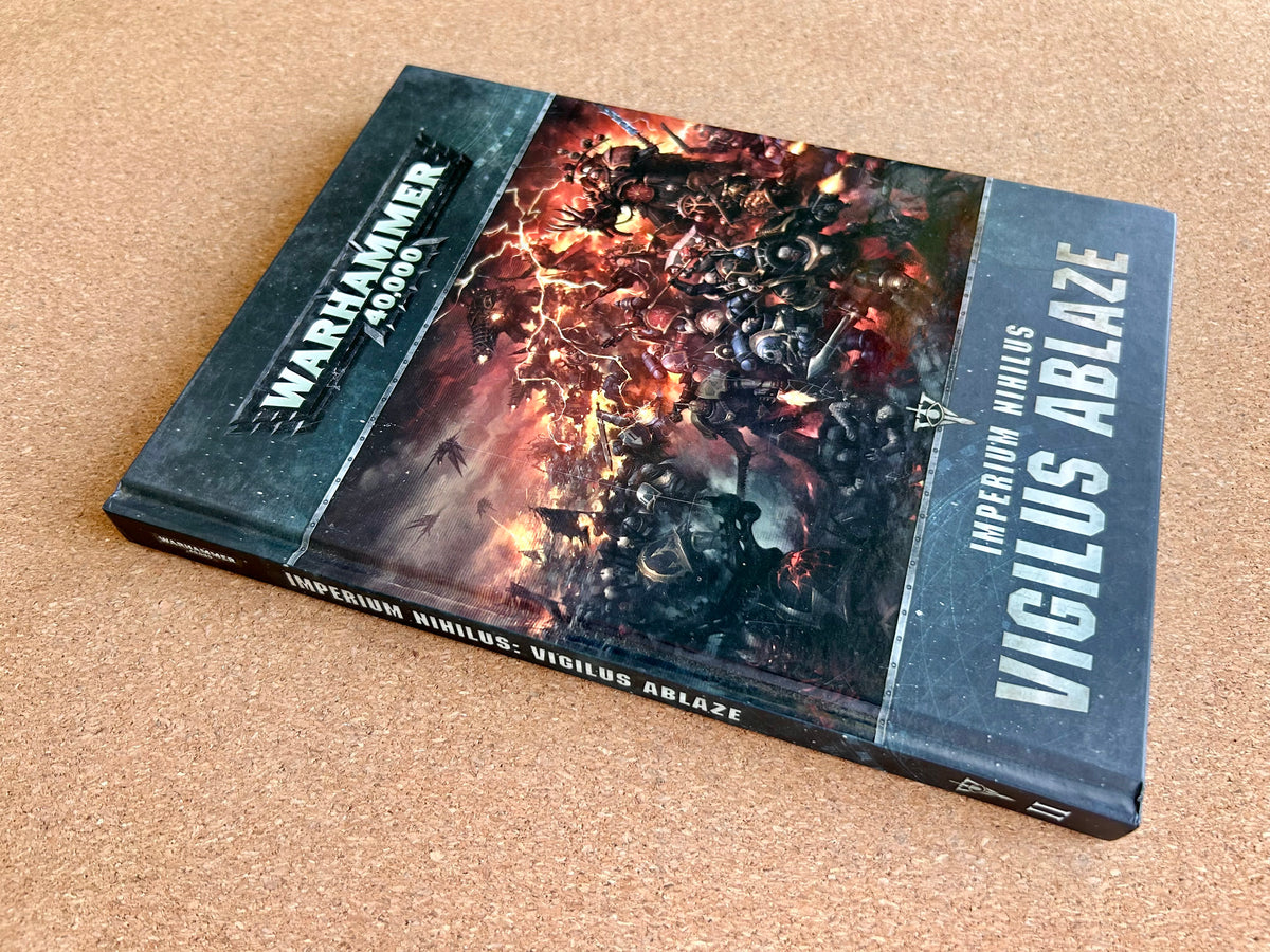 Warhammer 40K 8th Edition - Imperium Nihilus Vigilus Ablaze - Games Workshop Hardcover (2019)
