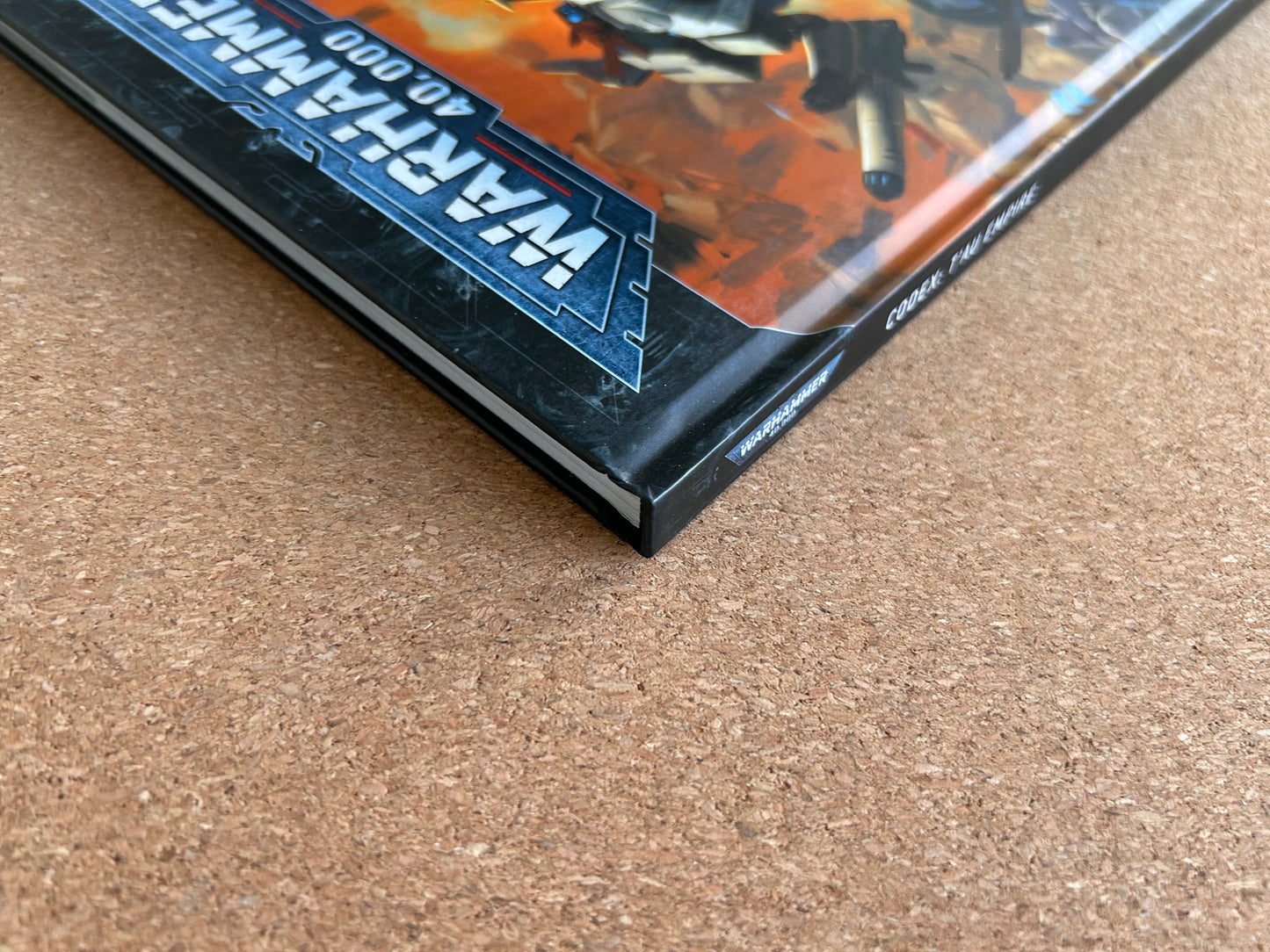 Warhammer 40K 9th Edition - T’au Empire Codex - Games Workshop Hardcover (2022)