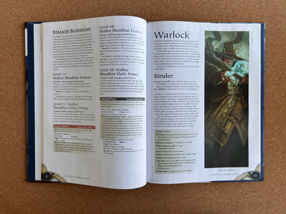 Dungeons & Dragons 4th Edition - Player’s Option: Heroes of Shadow - WOTC Hardcover (2011)