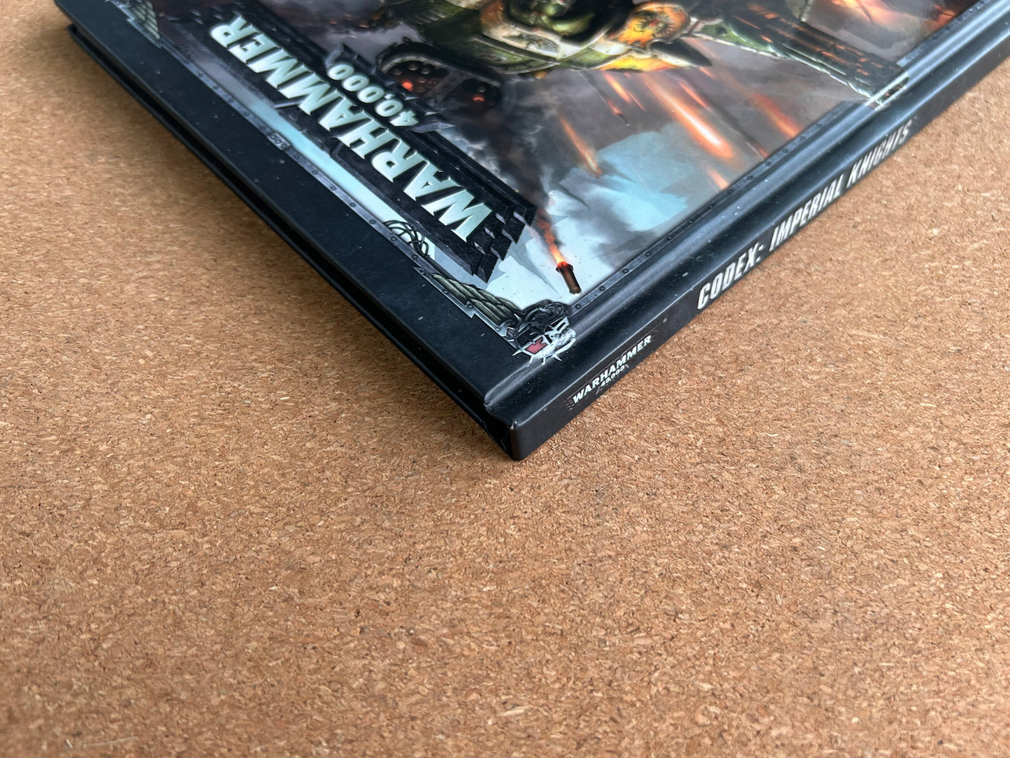 Warhammer 40K 8th Edition - Imperial Knights Codex - Hardcover (2018)