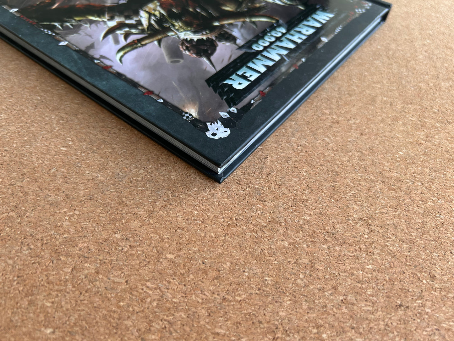 Warhammer 40K 8th Edition - Orks Codex - Games Workshop Hardcover (2018)