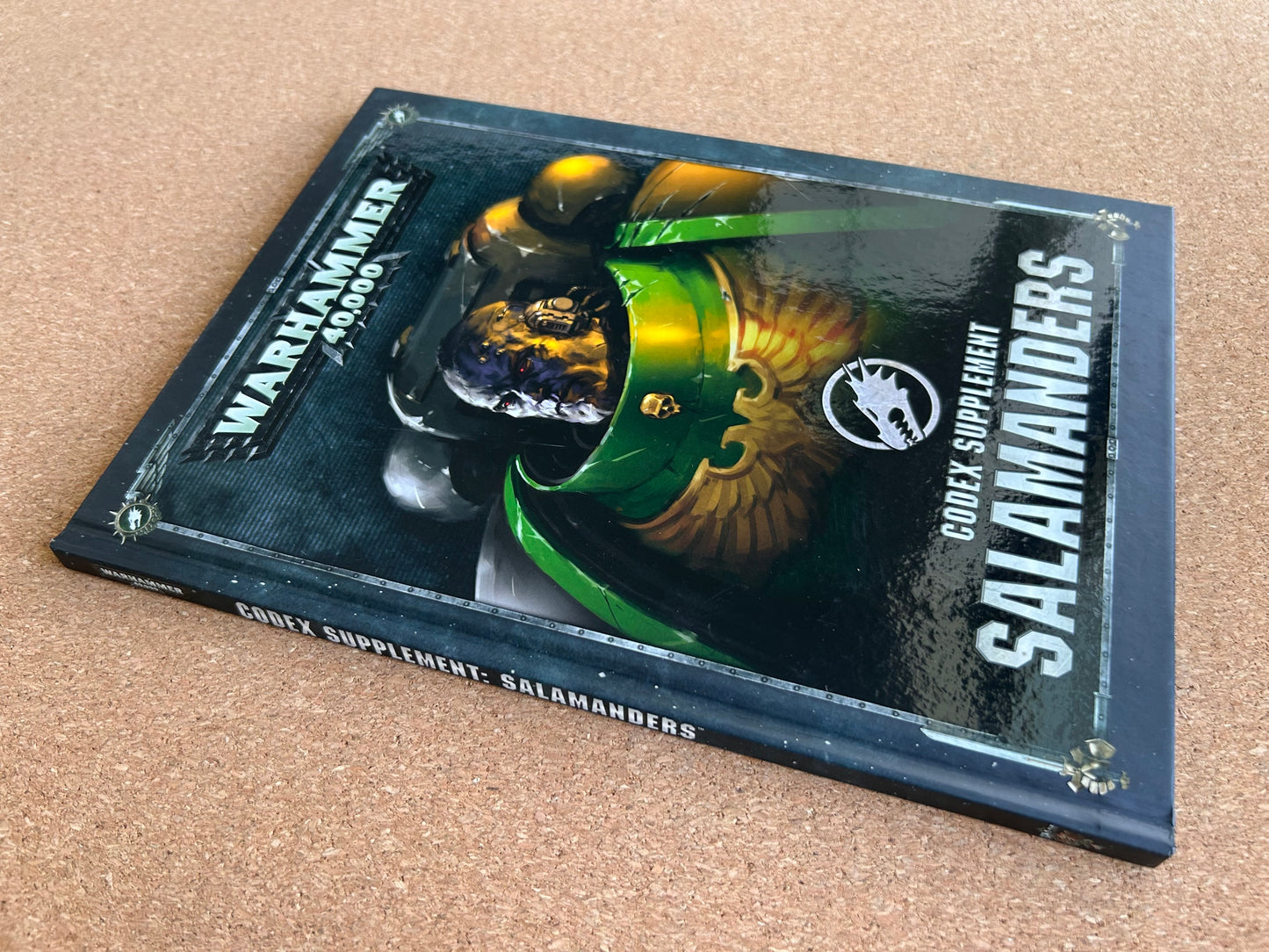 Warhammer 40K 8th Edition - Salamanders Codex Supplement - Games Workshop Hardcover (2019)