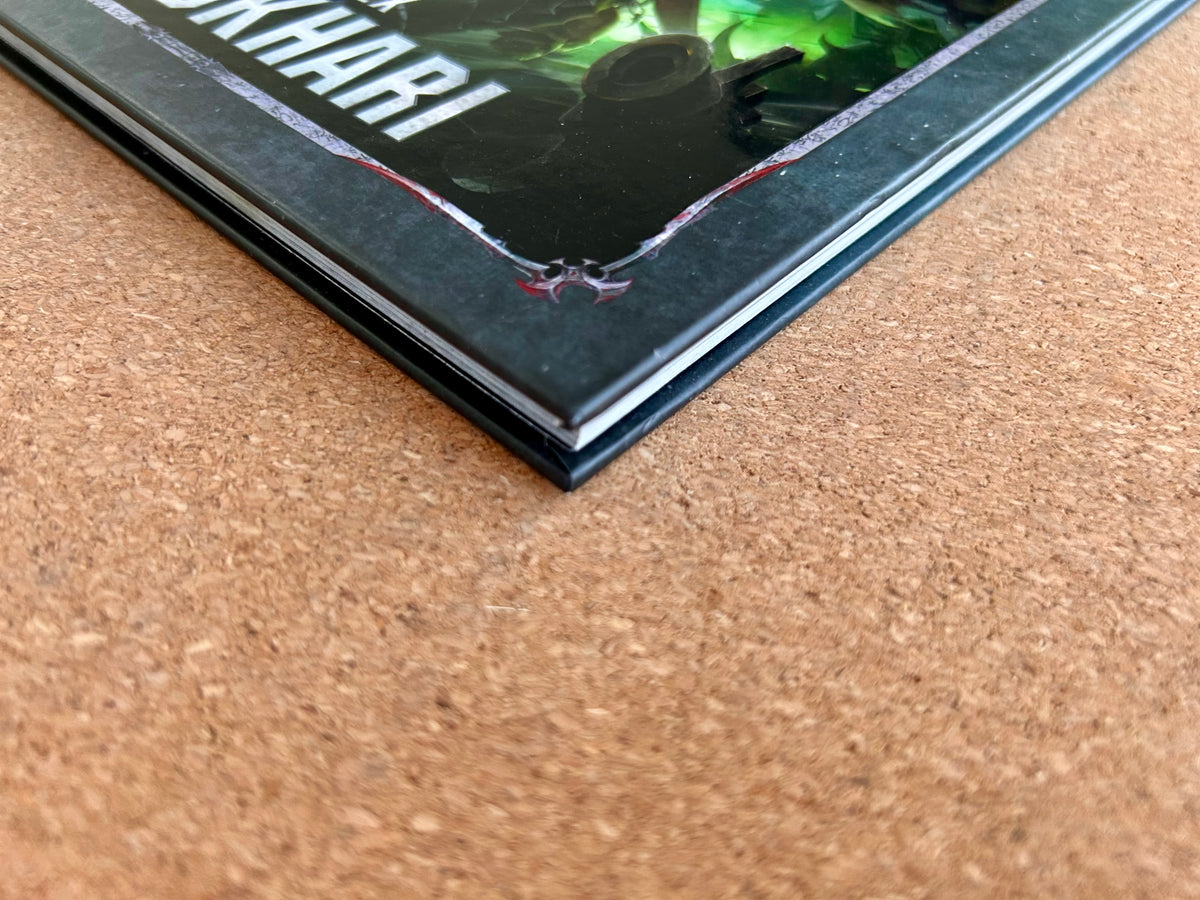 Warhammer 40K 8th Edition - Drukhari Codex - Games Workshop Hardcover (2018)