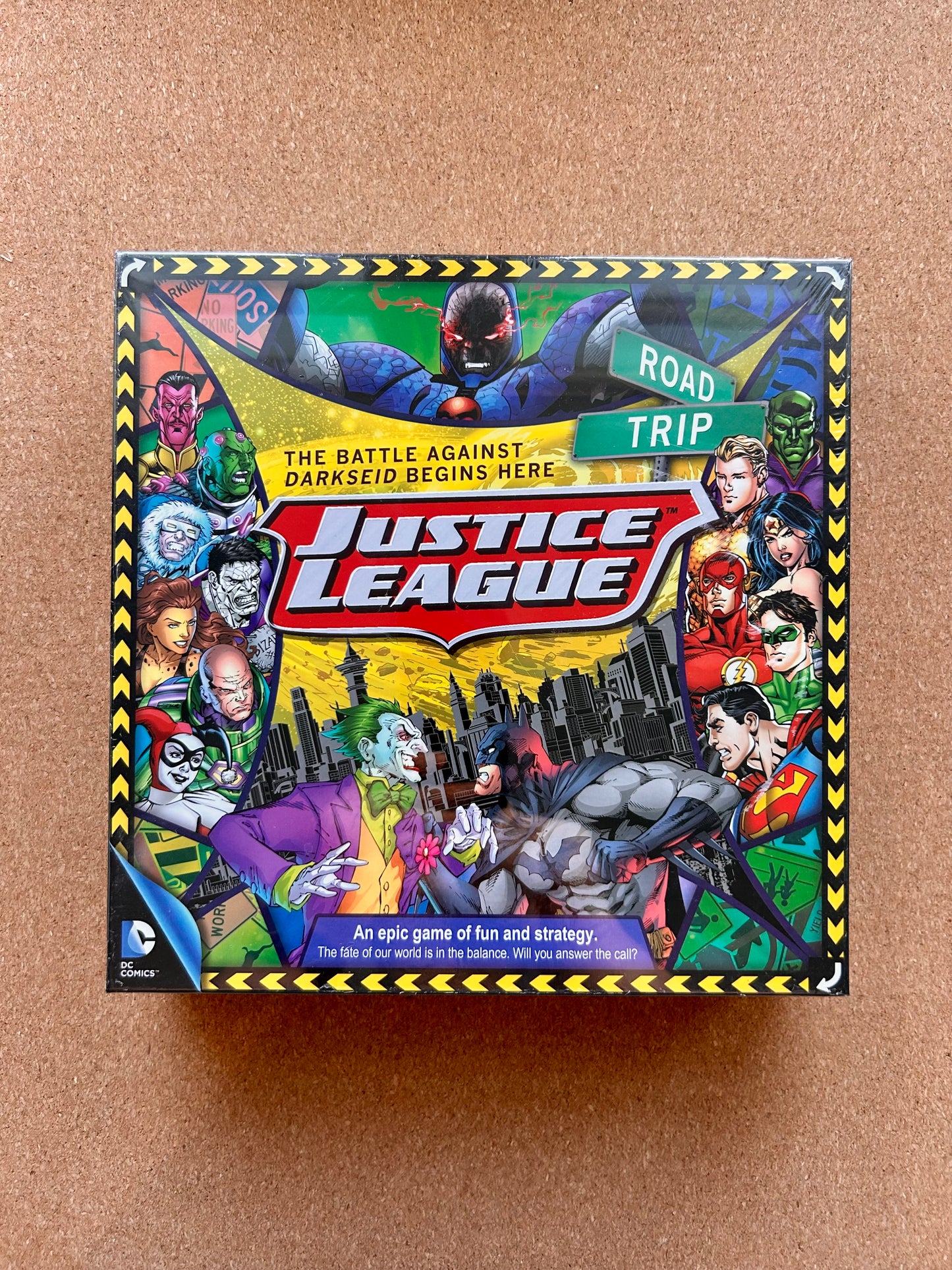 Justice League Board Game - DC Comics (2017)