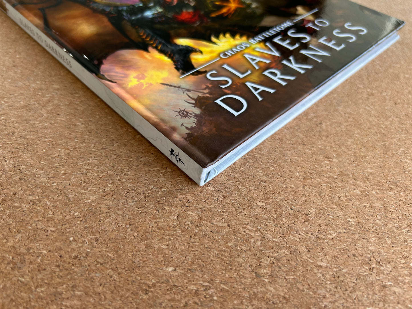 Warhammer Age of Sigmar 2nd Edition - Chaos Battletome Slaves to Darkness - Hardcover (2019)