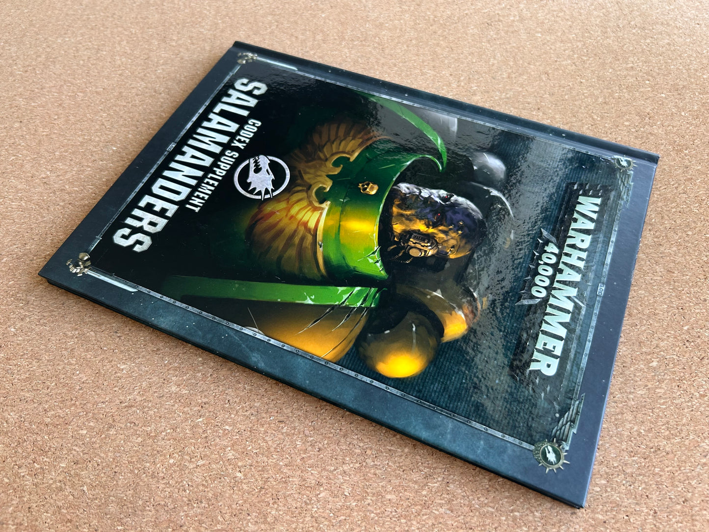 Warhammer 40K 8th Edition - Salamanders Codex Supplement - Games Workshop Hardcover (2019)